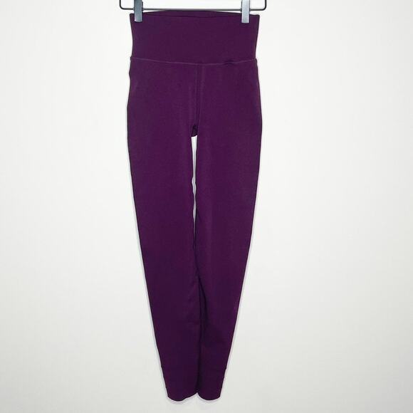 FABLETICS High-Waisted SculptKnit Classic Legging plum perfect size x-small - Picture 3 of 6